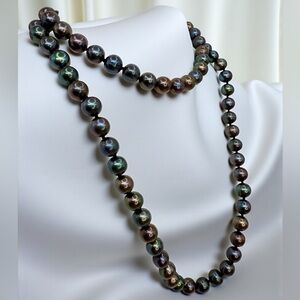 Vintage 14K Gold Peacock Cultured Hand-knotted Pearl Necklace – 26” Strand